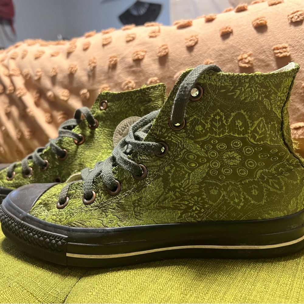 Green boho print satin Converse rare